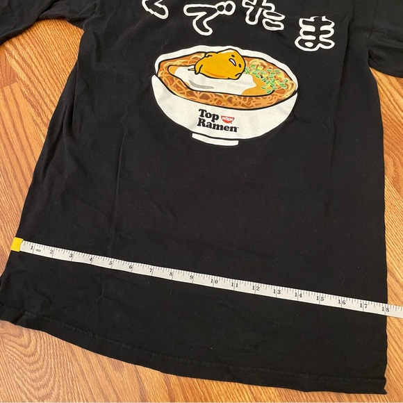 Gudetama Sanrio x Top Ramen Long Sleeve S/M - Picture 2 of 7